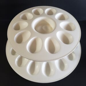 Vintage Tupperware Egg Tray Holder